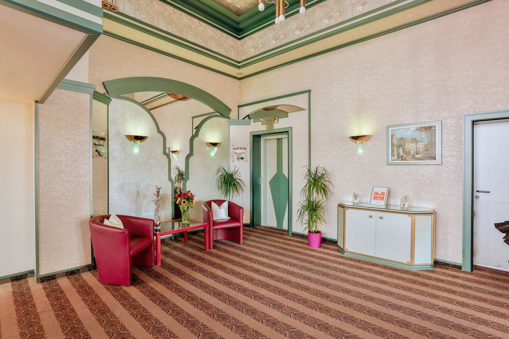 Arotel Best Living Nuernberg Bagian luar foto