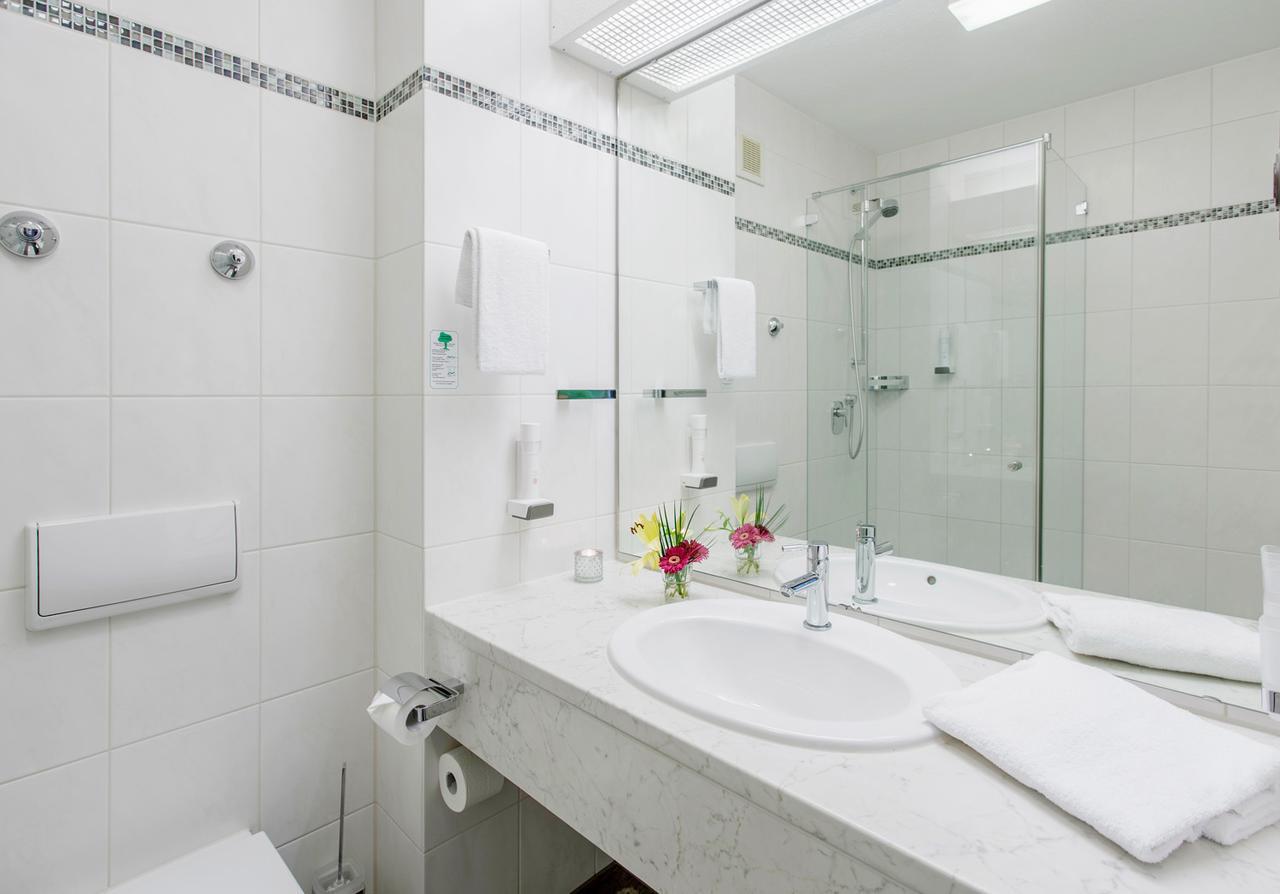 Arotel Best Living Nuernberg Bagian luar foto